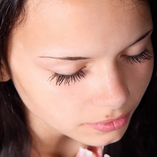 korreltjes tussen de wimpers